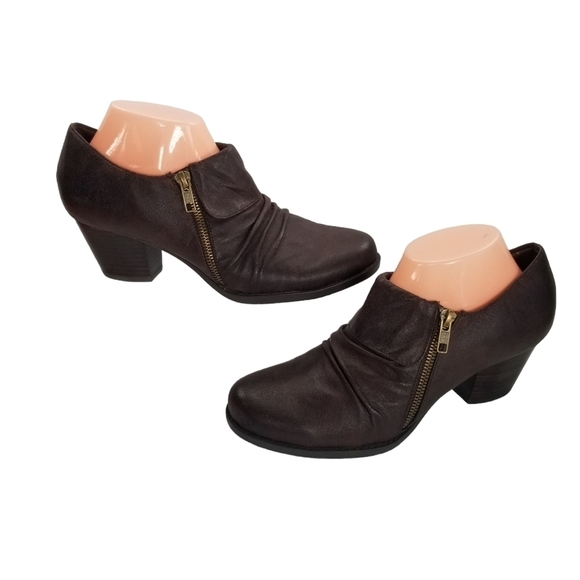Baretraps SZ 9M Rosamund Ankle Boots Booties Heeled Brown Side Zip Vegan - Picture 1 of 11